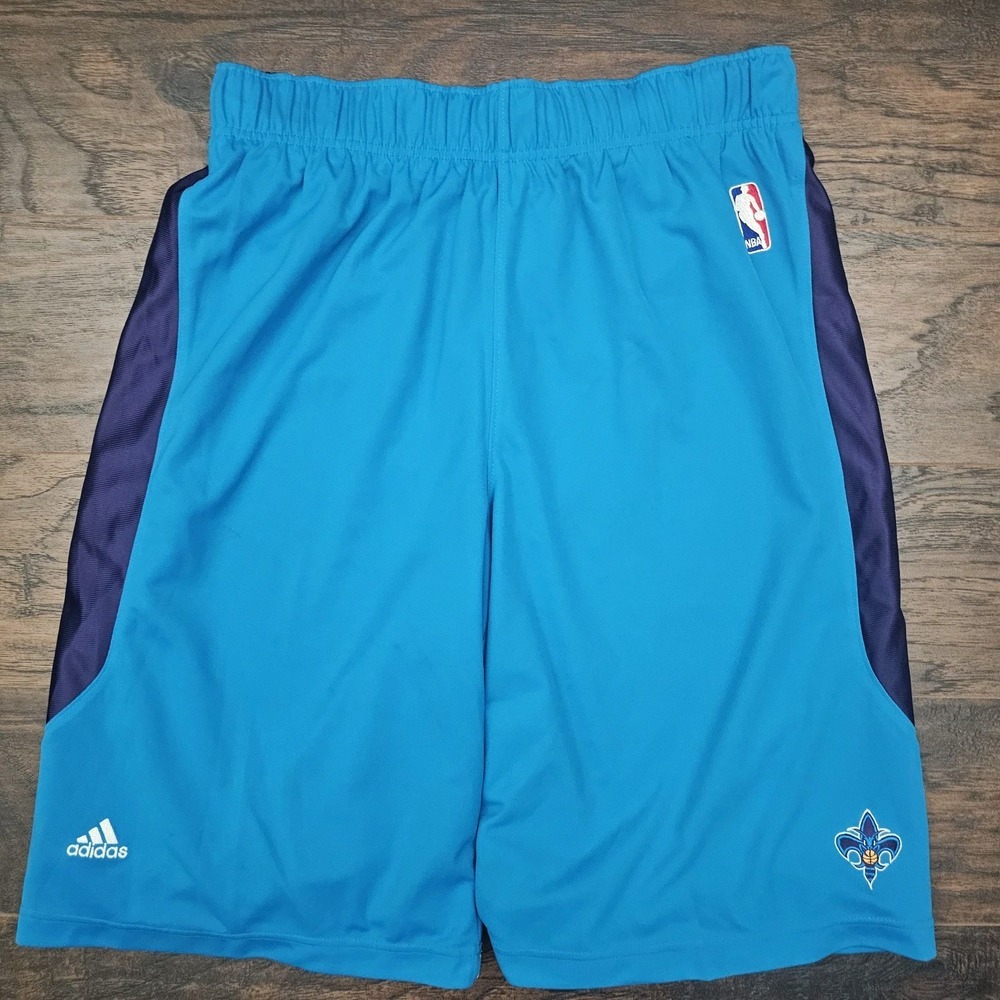 Newโ Orleans Hornets Teal "Fleur de Bee" Embroidered Adidas Shorts Size Medium